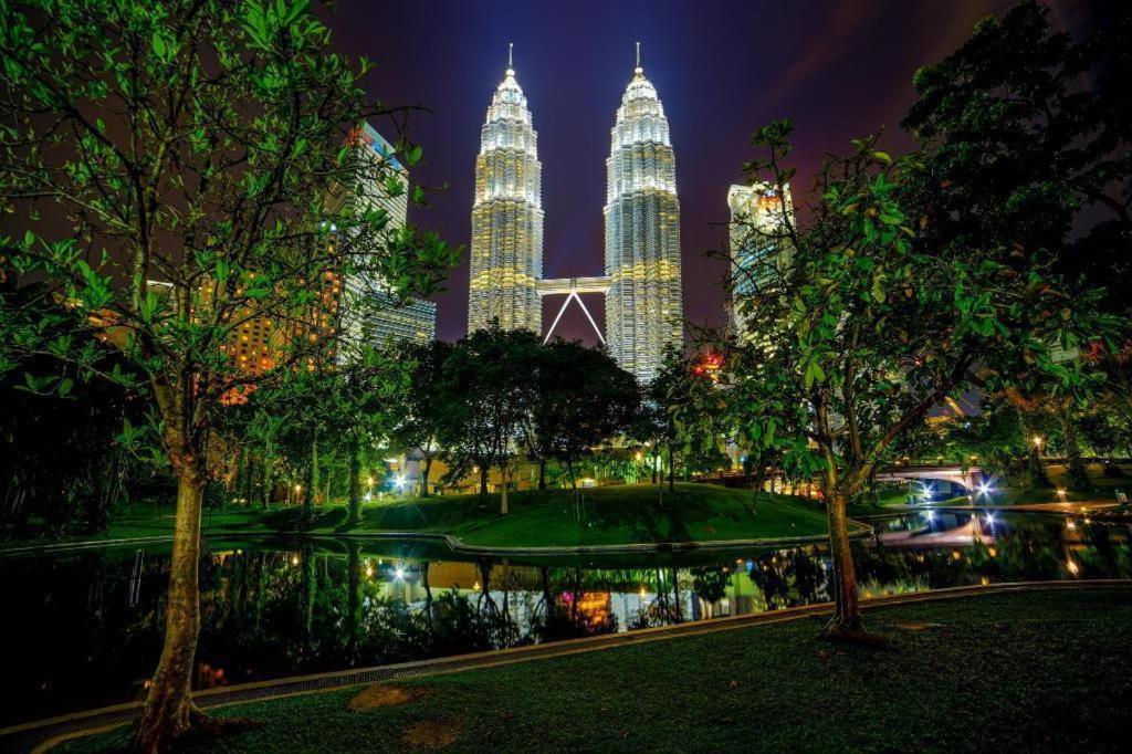 De Glory Hotel Usj 21 Subang Jaya Exterior photo